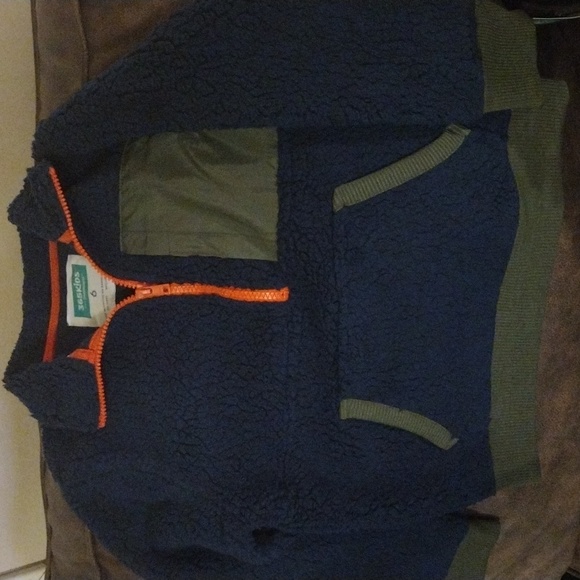 Children's Polyester Zip Up Pullover w/Pocket Made by: 365KIDS from Garanimals - Picture 5 of 6